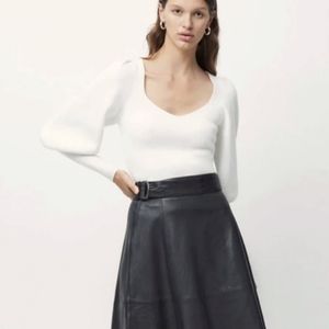 NWT princess puff sweater